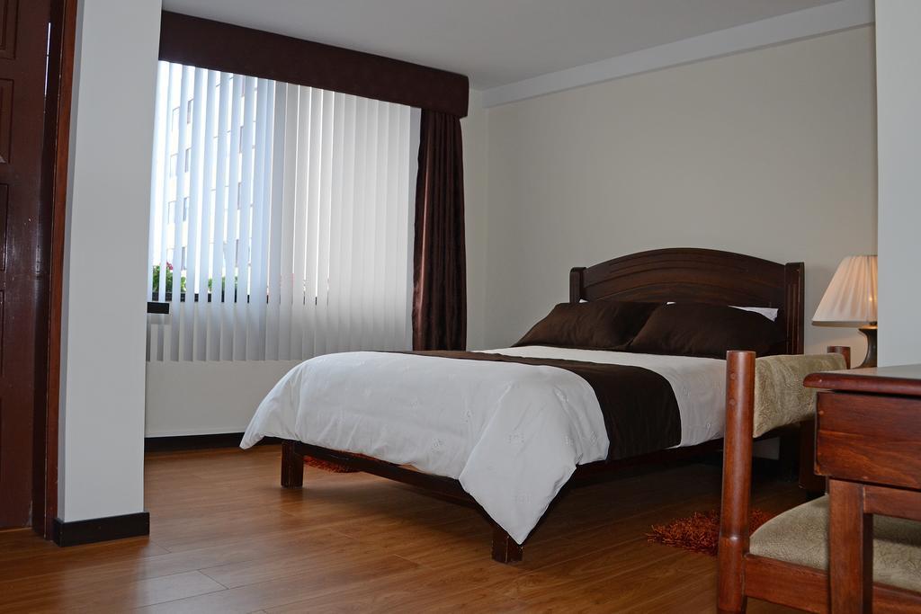 Aparthotel Amaranta Кито Екстериор снимка
