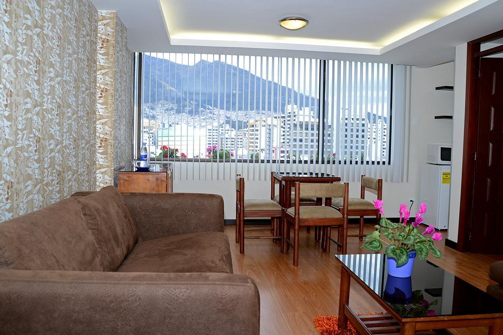 Aparthotel Amaranta Кито Екстериор снимка