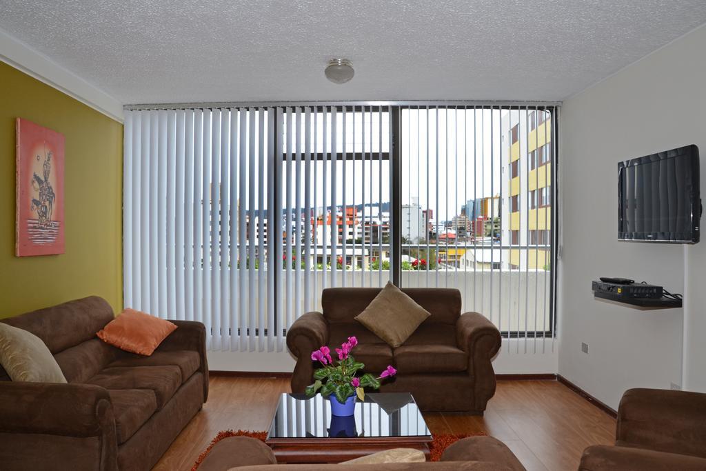 Aparthotel Amaranta Кито Екстериор снимка